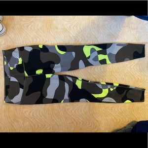 Nike Dri fit camo leggings